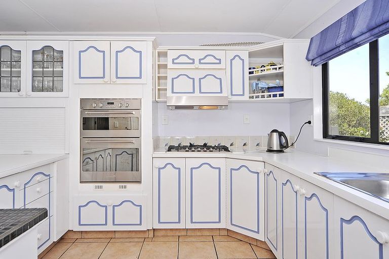 Photo of property in 19 Opawa Place, Terrace End, Palmerston North, 4410