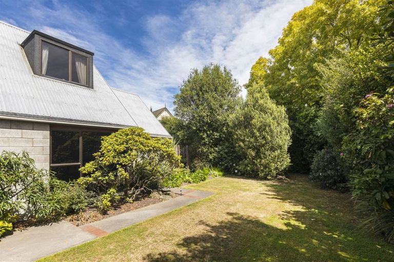 Photo of property in 11 Cicada Place, Hei Hei, Christchurch, 8042