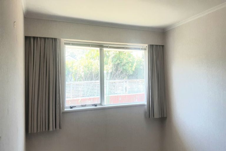 Photo of property in 107 Derwent Street, Island Bay, Wellington, 6023
