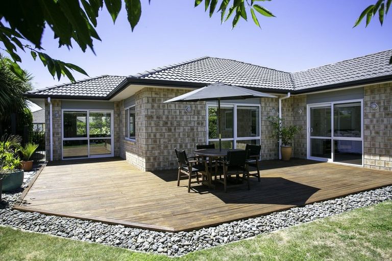 Photo of property in 3a Twin Willow Close, Cambridge, 3434