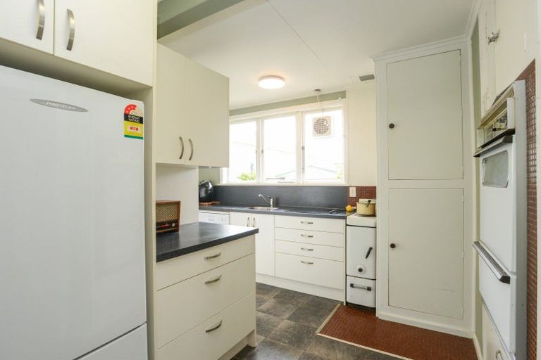 Photo of property in 7 Bowling Road, Greenmeadows, Napier, 4112