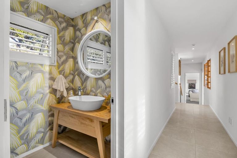 Photo of property in 891 Cashmere Road, Halswell, Christchurch, 8025