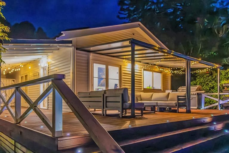 Photo of property in 98 Hill Road, The Gardens, Auckland, 2105