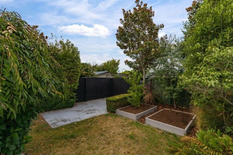 Photo of property in 33 Fairford Street, Bishopdale, Christchurch, 8053