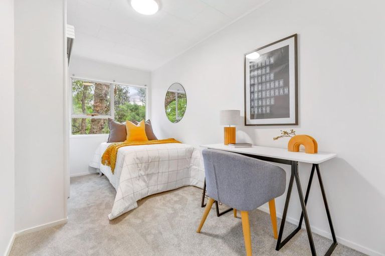 Photo of property in 176 Universal Drive, Henderson, Auckland, 0610