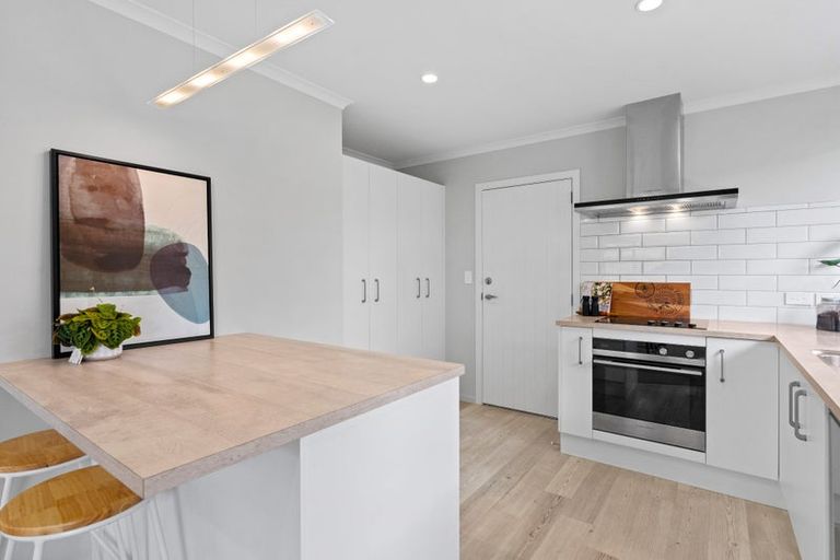 Photo of property in 10 John Mcdonald Mews, Masterton, 5810