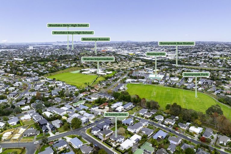 Photo of property in 6 Tonkin Drive, Sunnynook, Auckland, 0620