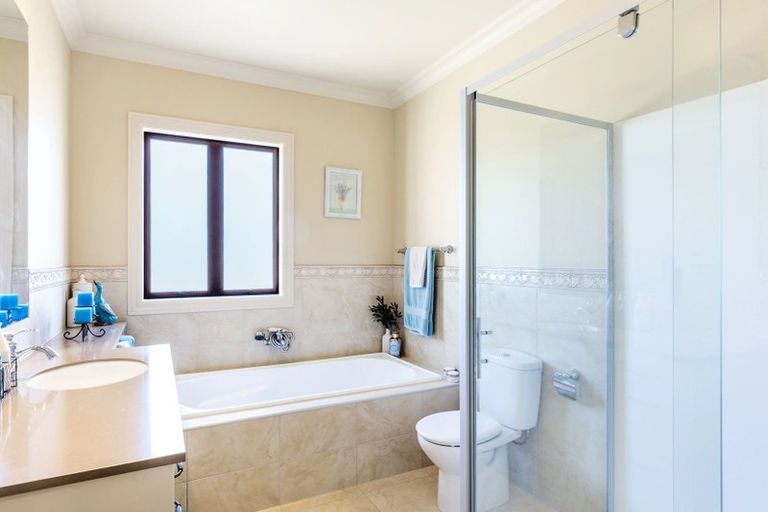 Photo of property in 12 Pukeko Way, Kinloch, Taupo, 3377