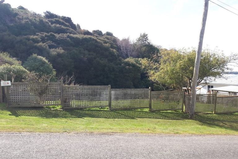 Photo of property in 4 Wren Lane, Saint Leonards, Dunedin, 9022