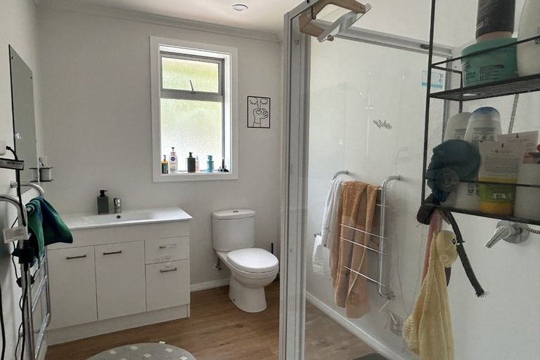 Photo of property in 53 Wairau Road, Picton, 7220