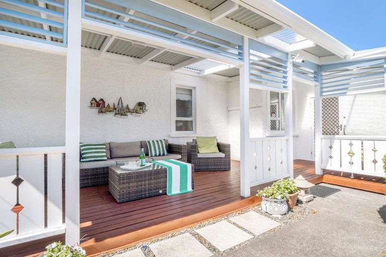 Photo of property in 33 Moore Avenue, Tawhero, Whanganui, 4501