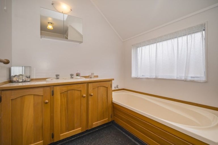 Photo of property in 9 Evergreen Way, Stoke, Nelson, 7011