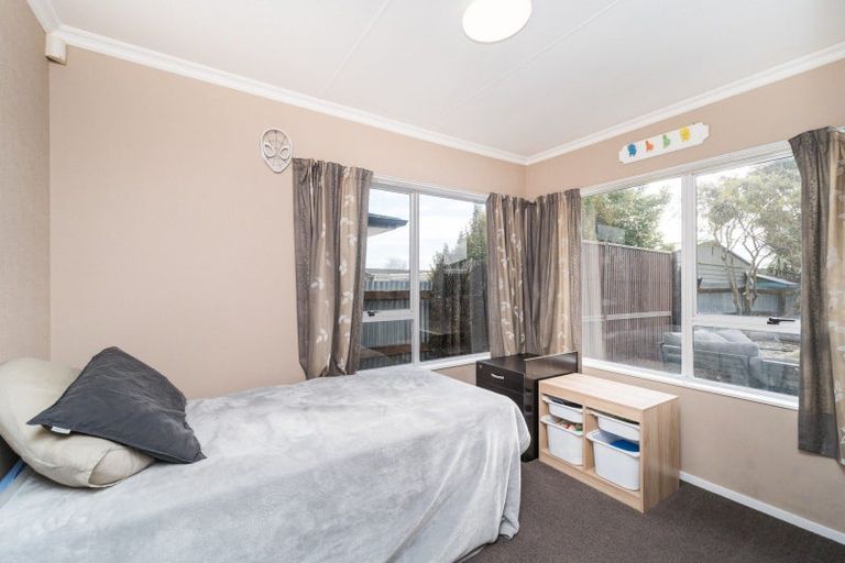 Photo of property in 11 Paradise Place, Milson, Palmerston North, 4414
