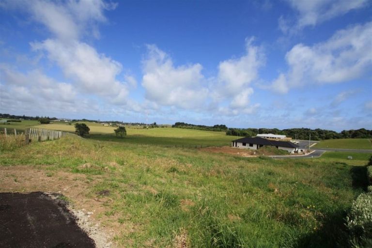 Photo of property in 10 Impact Avenue, Bell Block, New Plymouth, 4312