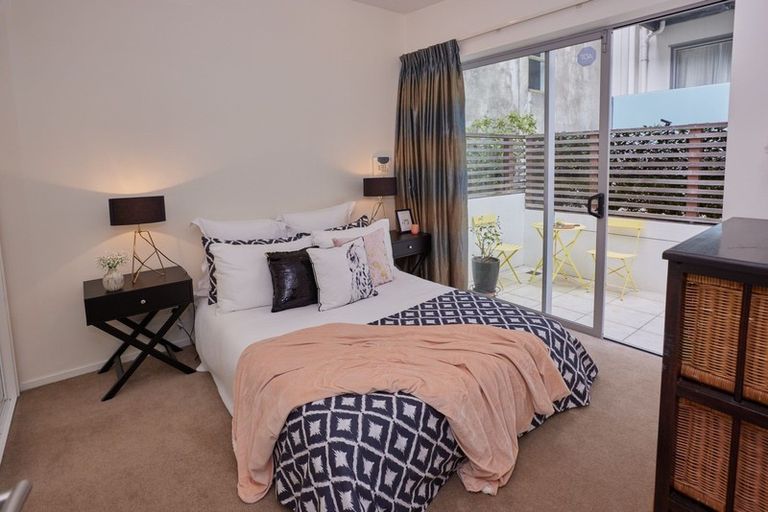 Photo of property in Sol Apartments, 28/37 Jessie Street, Te Aro, Wellington, 6011