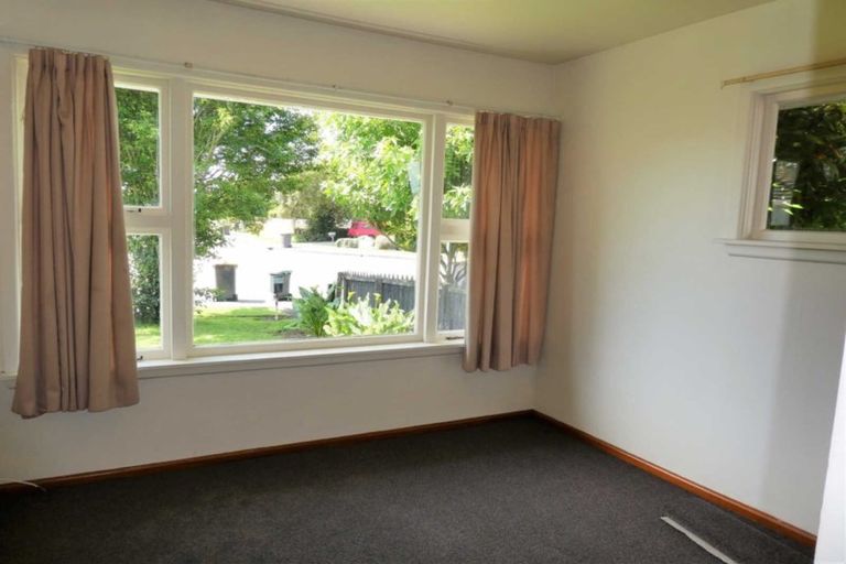 Photo of property in 12 Bellina Place, Broomfield, Christchurch, 8042