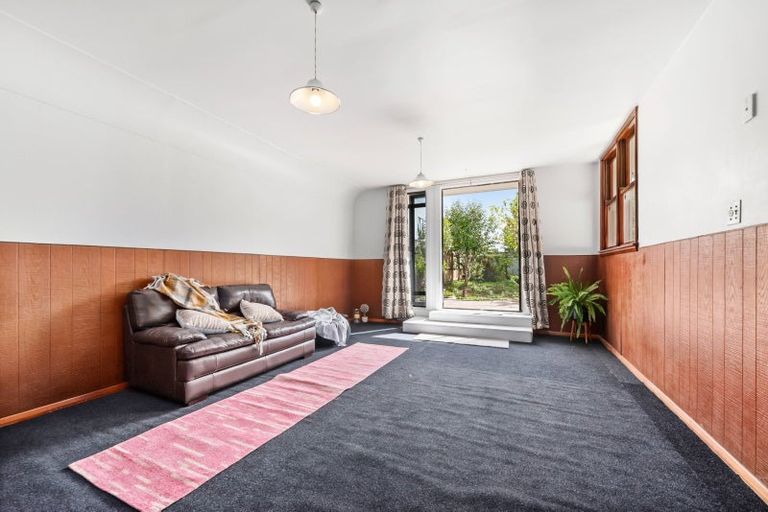 Photo of property in 8 Mabel Street, Levin, 5510