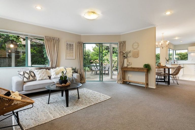 Photo of property in 5 Edgecumbe Way, Tauranga, 3110