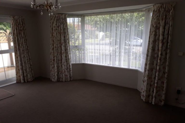 Photo of property in 1/9 Siska Place, Upper Riccarton, Christchurch, 8041