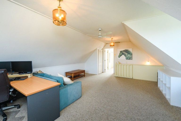 Photo of property in 68 Pencarrow Street, Highbury, Palmerston North, 4412