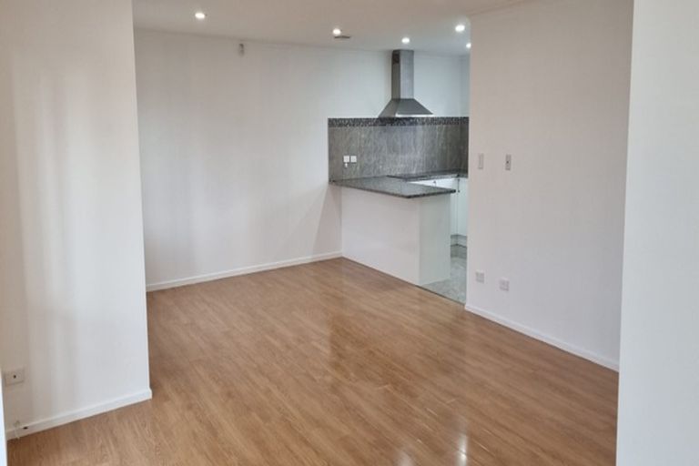 Photo of property in 37 Innisowen Place, Flat Bush, Auckland, 2019