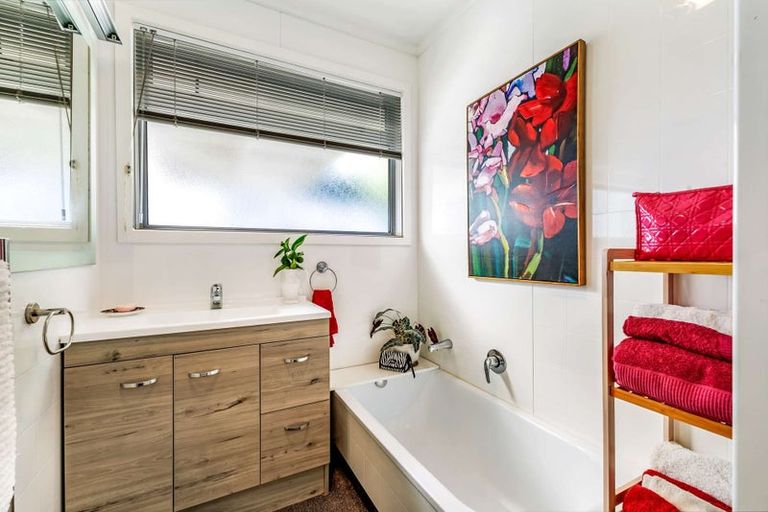 Photo of property in 39 Carey Street, Waitara, 4320