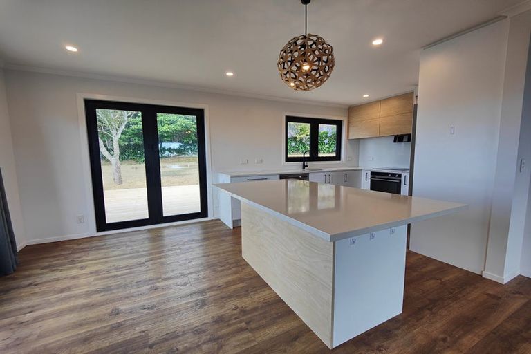 Photo of property in 17 Nalanda Crescent, Broadmeadows, Wellington, 6035