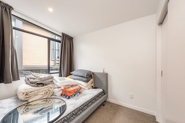 Photo of property in 2/38 Bankot Crescent, Ngaio, Wellington, 6035