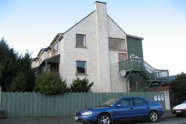 Photo of property in 4/777 Great King Street, North Dunedin, Dunedin, 9016