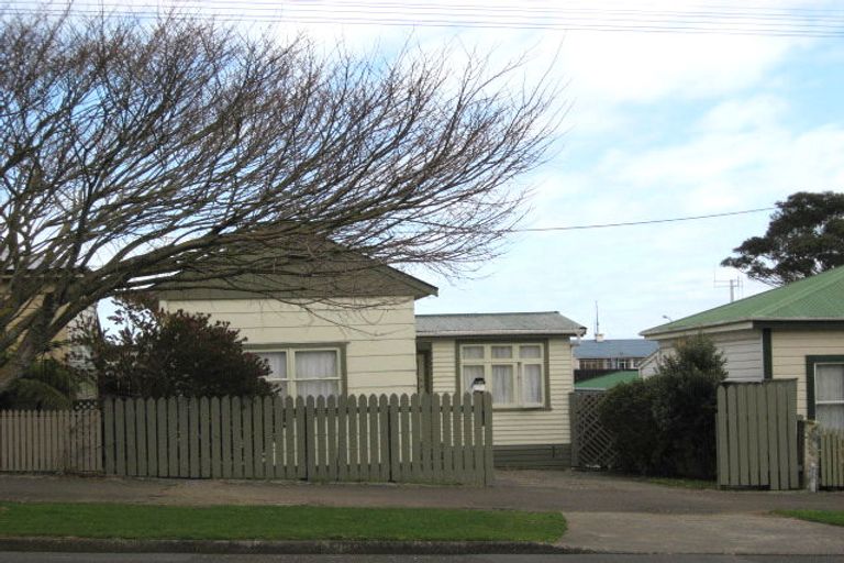 Photo of property in 145 Cambridge Street, Levin, 5510