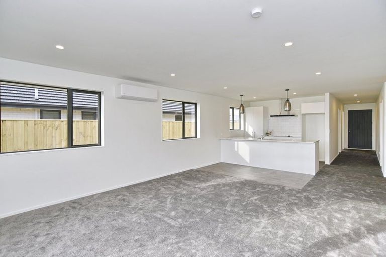 Photo of property in 5 Rudd Street, Woodend, 7691