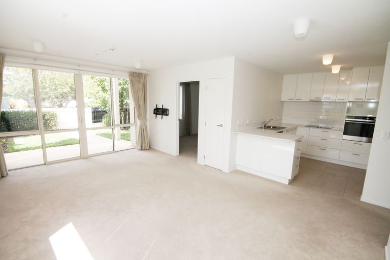 Photo of property in 1/100 Edinburgh Street, Pukekohe, 2120