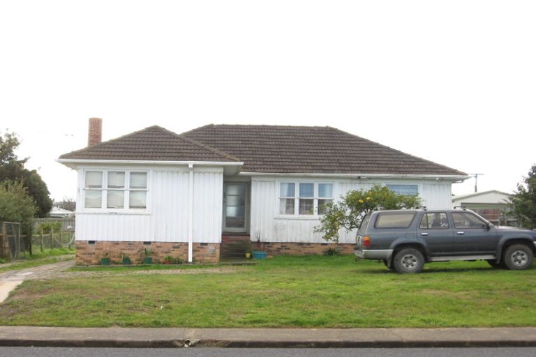 Photo of property in 96 Coxhead Road, Wattle Downs, Auckland, 2103