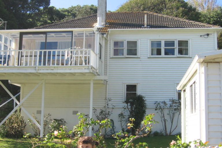 Photo of property in 79 Monorgan Road, Strathmore Park, Wellington, 6022