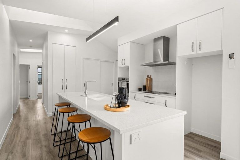 Photo of property in 19 Te Paea Crescent, Papamoa Beach, Papamoa, 3118