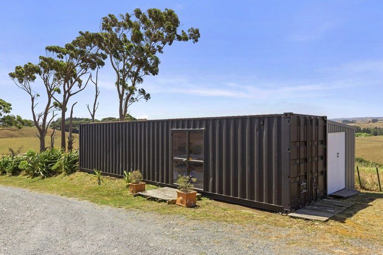 Photo of property in 42 Van Houtte Road, Raglan, 3295