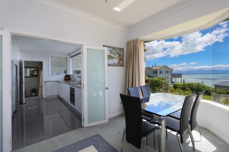 Photo of property in 17 Moncrieff Avenue, Britannia Heights, Nelson, 7010