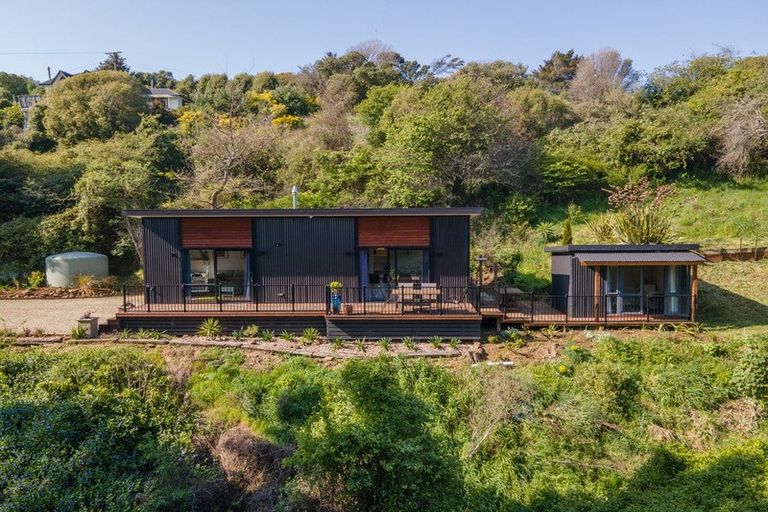 Photo of property in 10 Bute Street, Moeraki, 9482