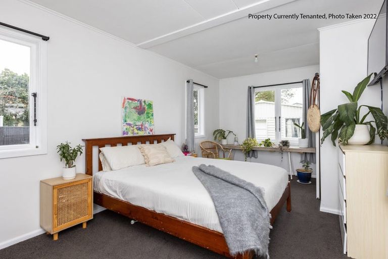 Photo of property in 19 Shrimpton Road, Haumoana, 4102