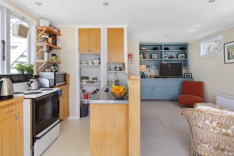 Photo of property in 26 Henry Street, Kilbirnie, Wellington, 6022