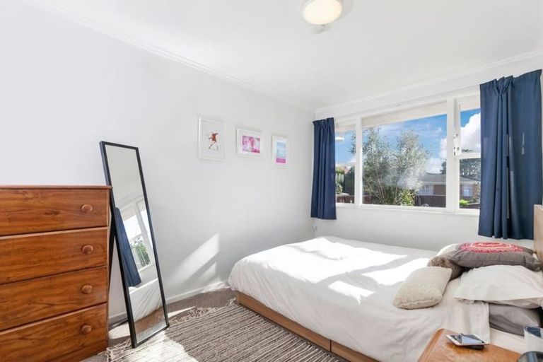 Photo of property in 1/84 Nile Road, Milford, Auckland, 0620