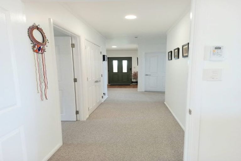 Photo of property in 25 Commins Road, Onerahi, Whangarei, 0110