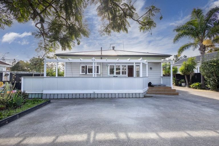 Photo of property in 27 Jervois Street, Dargaville, 0310