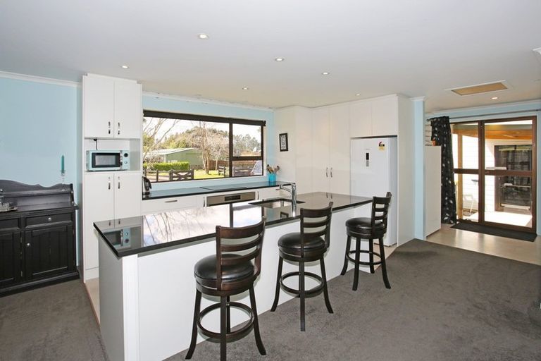 Photo of property in 580 Burtt Road, Runciman, Drury, 2578