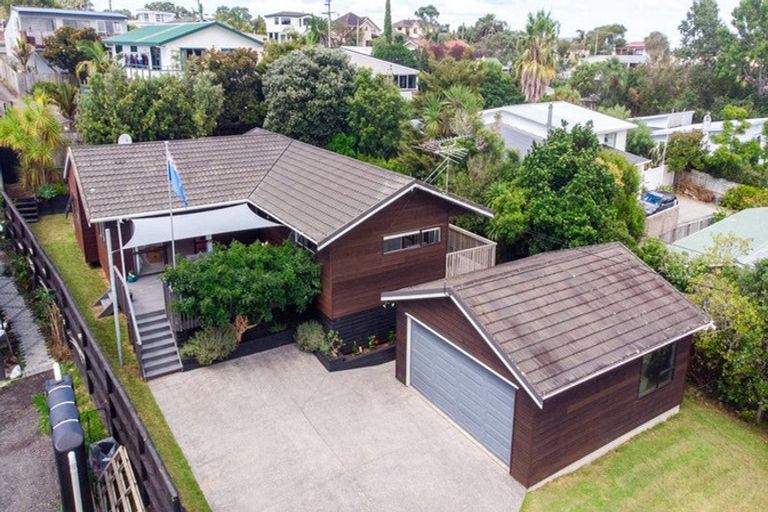 Photo of property in 14 Walbrook Road, Manly, Whangaparaoa, 0930