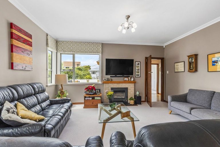 Photo of property in 14 Monaghan Avenue, Karori, Wellington, 6012