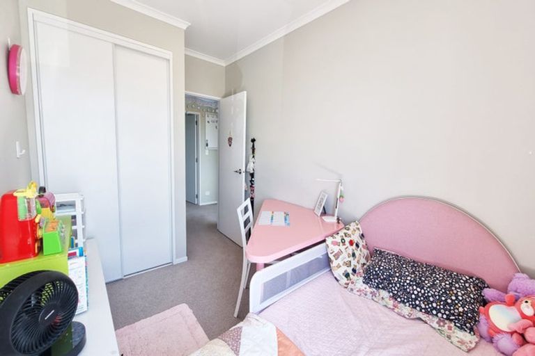 Photo of property in 24 Clark Road, Hobsonville, Auckland, 0616