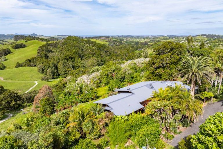 Photo of property in 404 Tara Road, Mangawhai, Kaiwaka, 0573