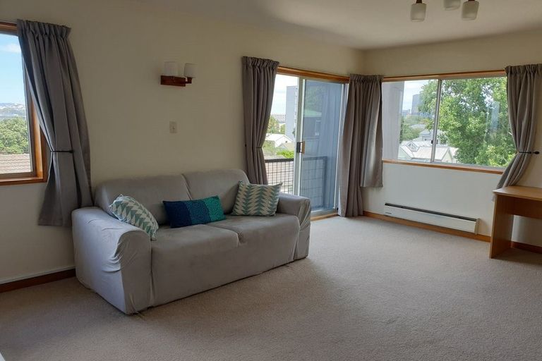Photo of property in Mansfield Towers, 1 Grant Road, Thorndon, Wellington, 6011
