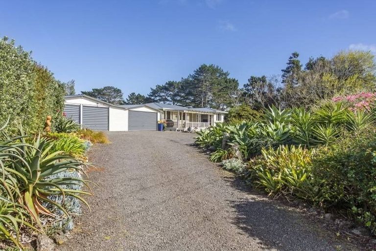 Photo of property in 77 Conroy Road, Glenbrook, Waiuku, 2681